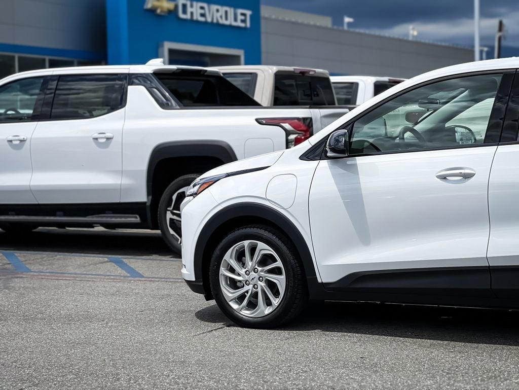 2027 Chevrolet Bolt LT