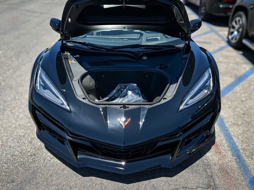 2026 Chevrolet Corvette E-Ray 1LZ