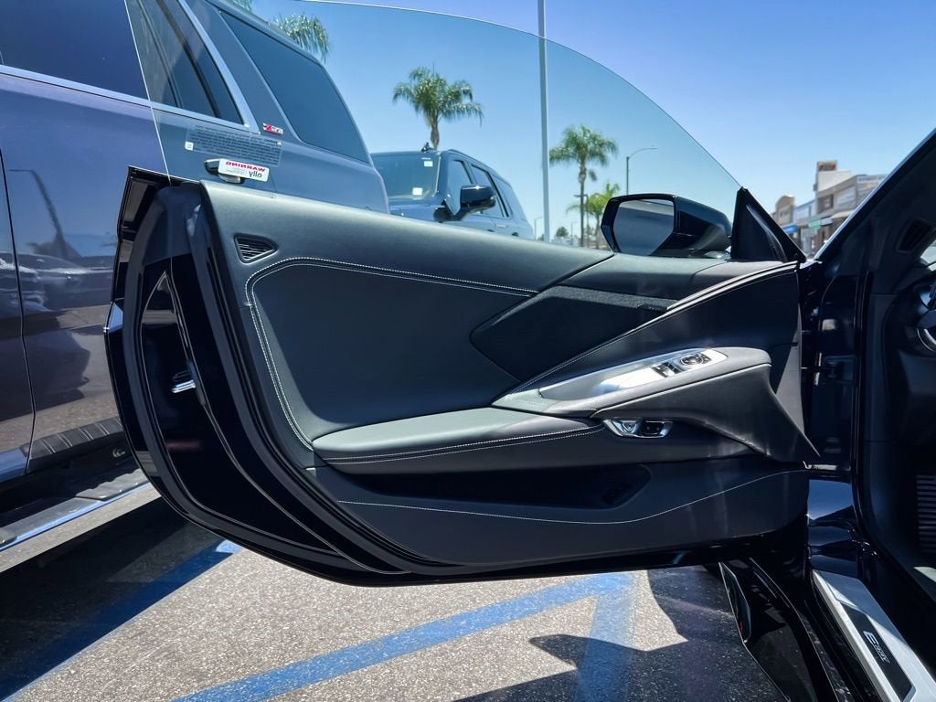 2026 Chevrolet Corvette E-Ray 1LZ