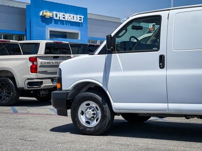 2026 Chevrolet Express Cargo WT