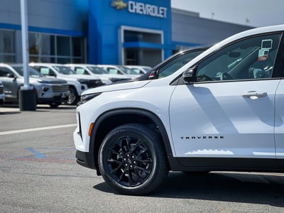 2026 Chevrolet Traverse LT