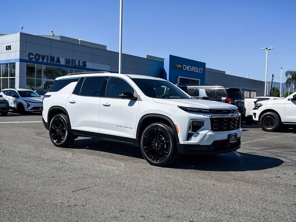 2027 Chevrolet Traverse LT