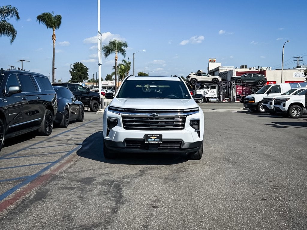 2027 Chevrolet Traverse LT