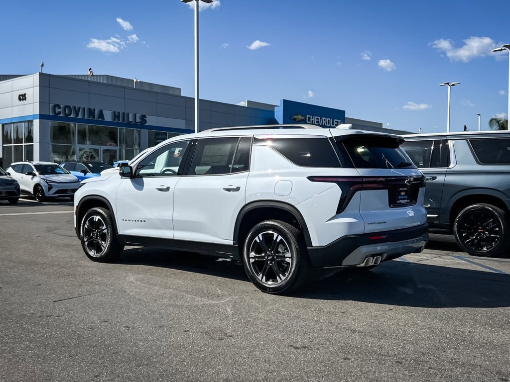 2027 Chevrolet Traverse LT