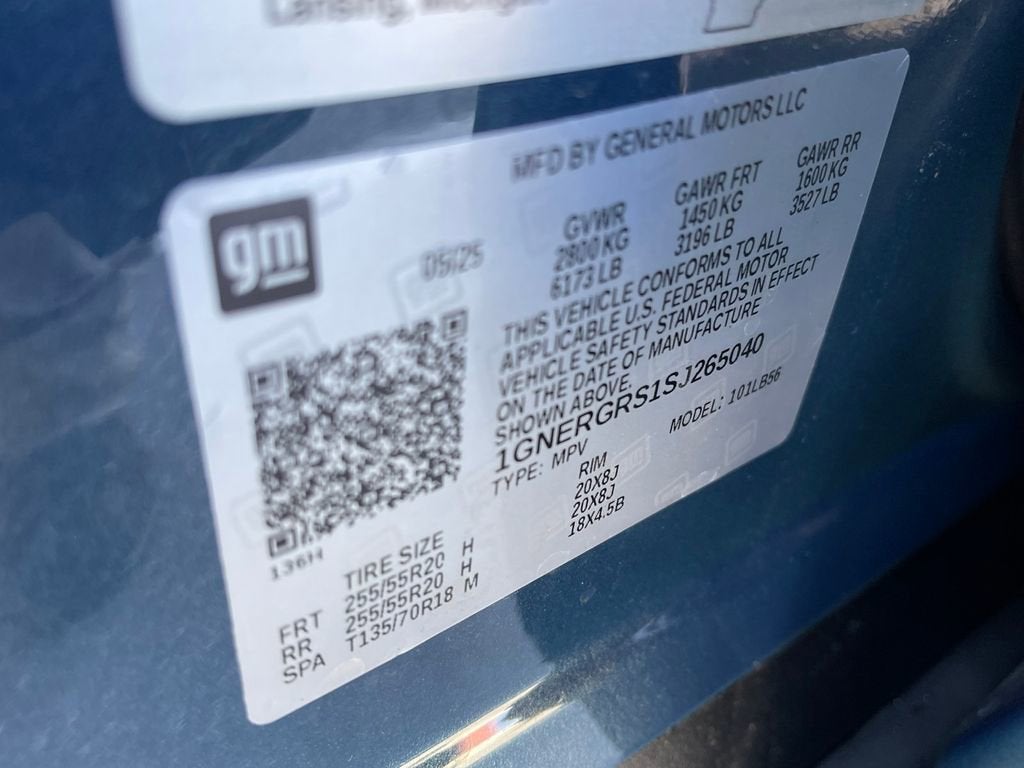 2025 Chevrolet Traverse LT