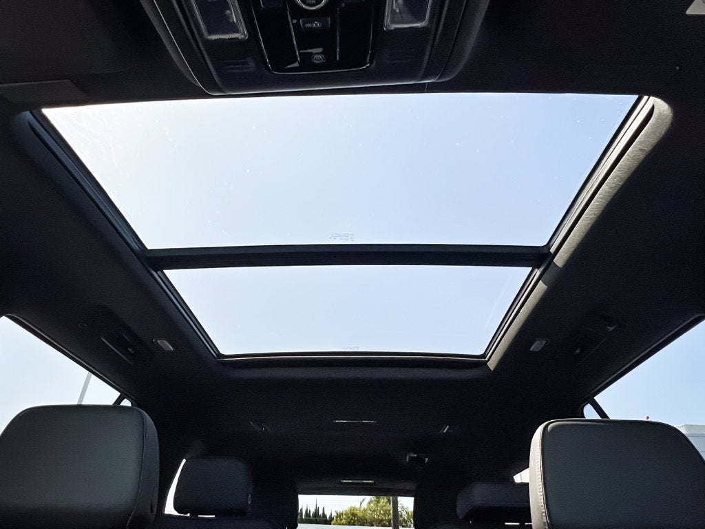 2027 Chevrolet Suburban RST