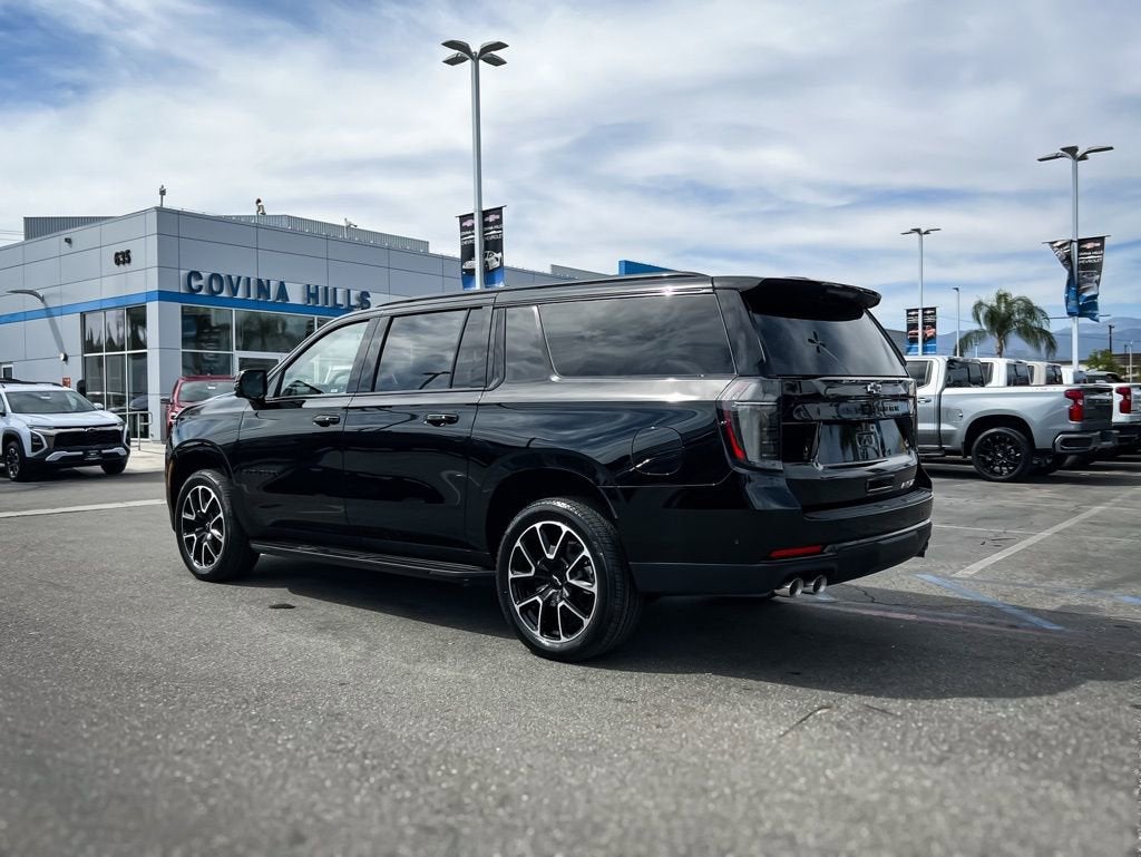 2026 Chevrolet Suburban RST