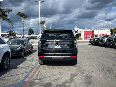 2026 Chevrolet Suburban LT