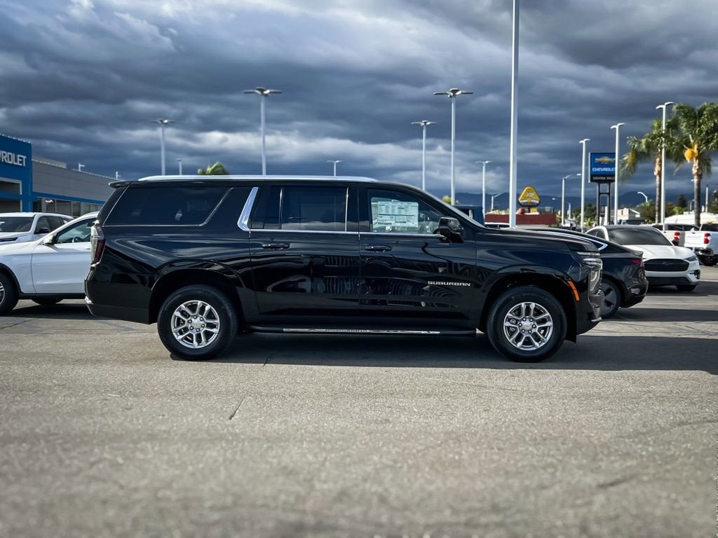 2026 Chevrolet Suburban LT