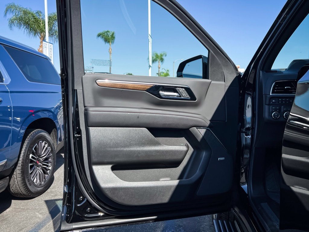 2026 Chevrolet Tahoe High Country - Photo 17