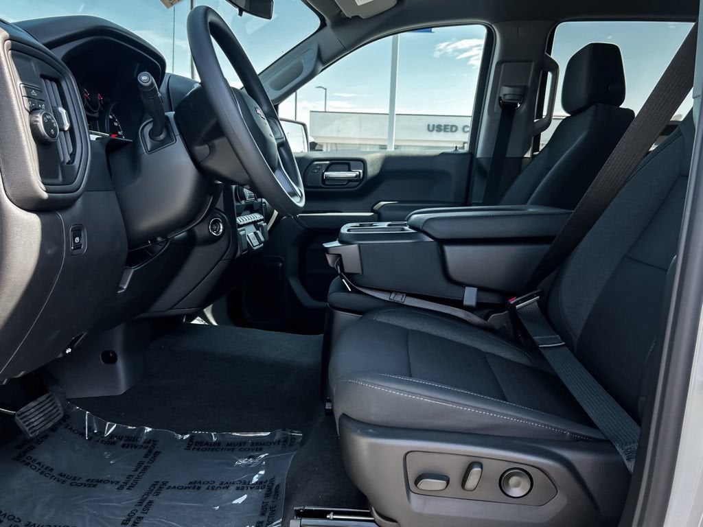 2026 Chevrolet Silverado 1500 Custom - Photo 12