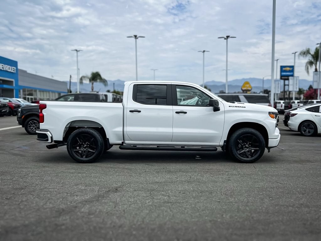2026 Chevrolet Silverado 1500 Custom - Photo 8
