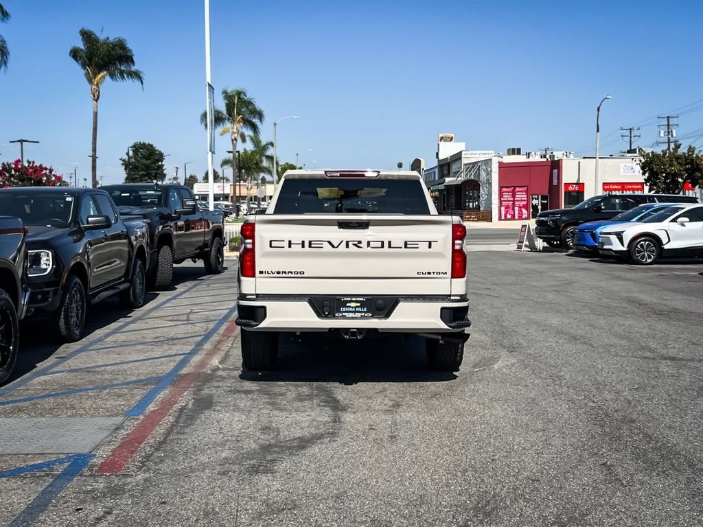 2026 Chevrolet Silverado 1500 Custom