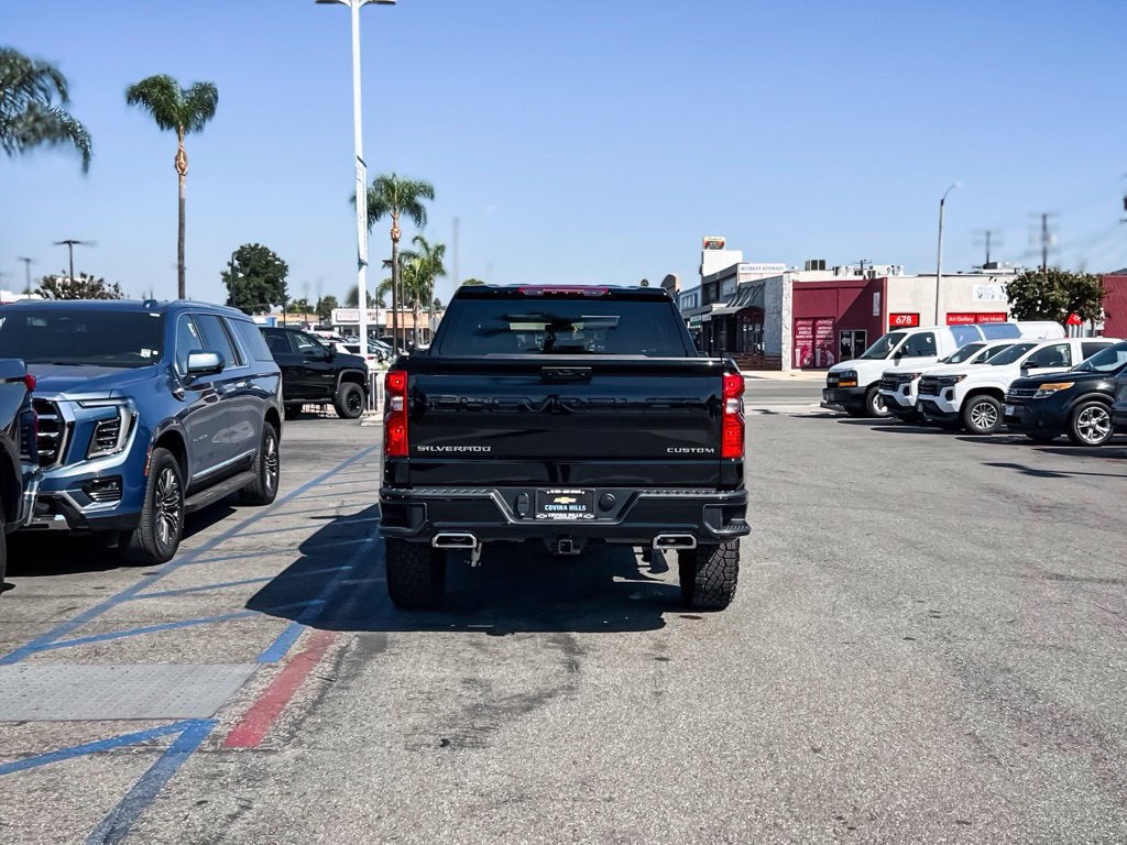 2026 Chevrolet Silverado 1500 Custom Trail Boss