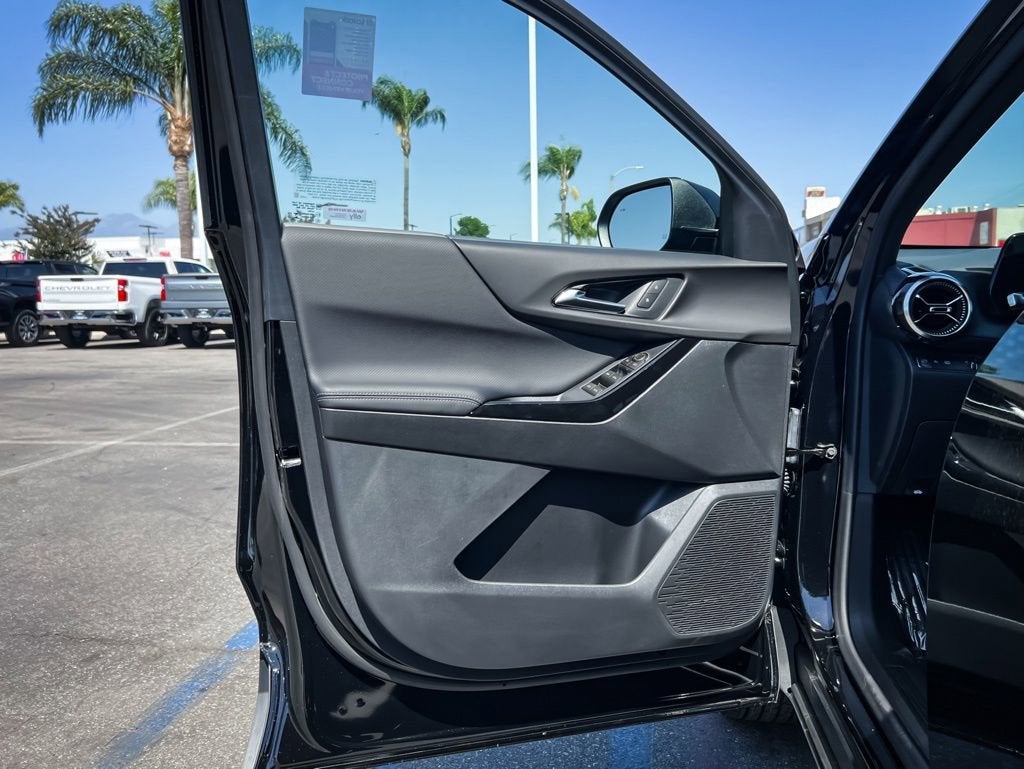 2026 Chevrolet Equinox LT - Photo 17