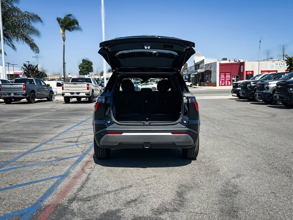 2026 Chevrolet Equinox LT - Photo 6