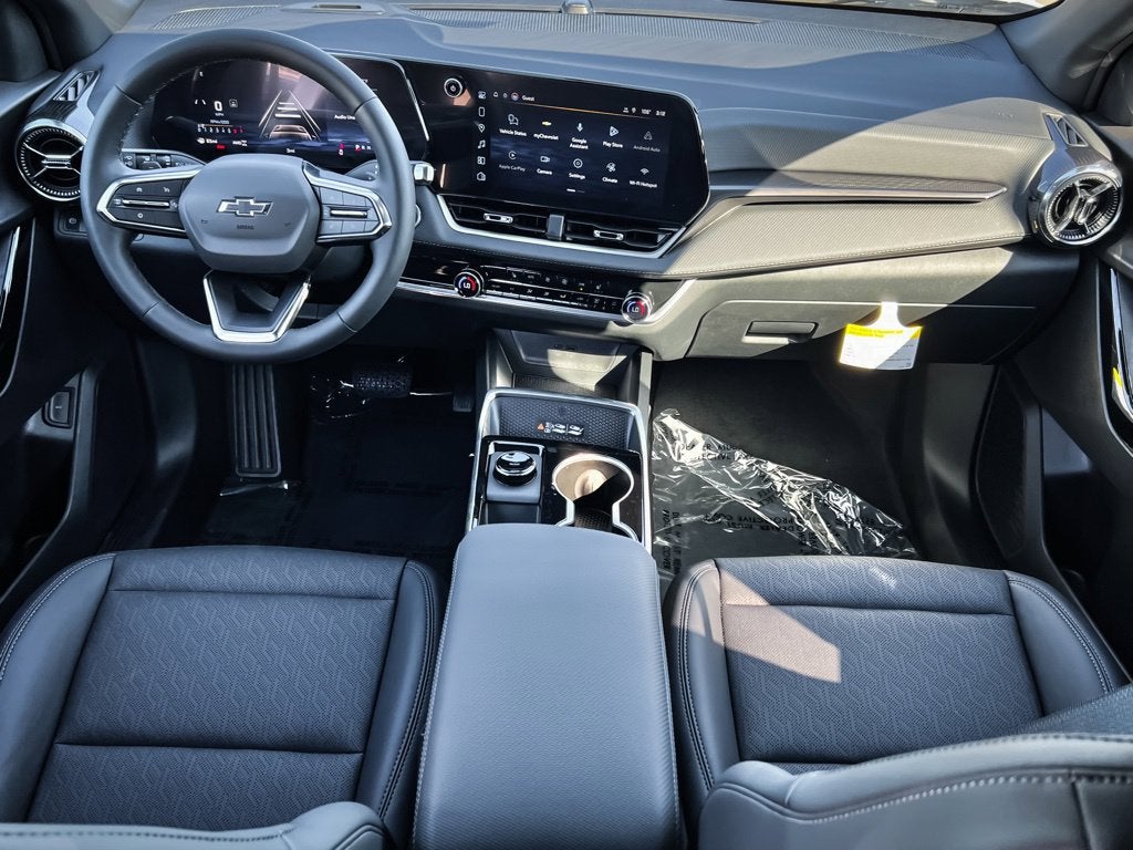 2027 Chevrolet Equinox LT - Photo 14