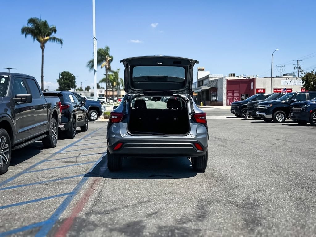 2026 Chevrolet Trax LS