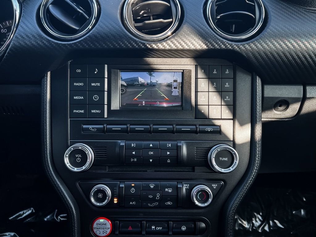 2017 Ford Mustang V6