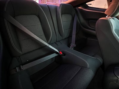 2017 Ford Mustang V6