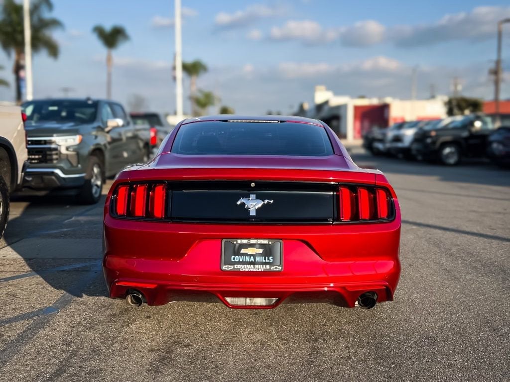 2017 Ford Mustang V6