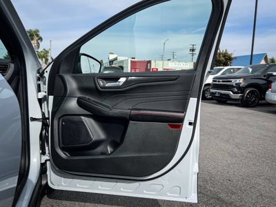 2025 Ford Escape ST-Line