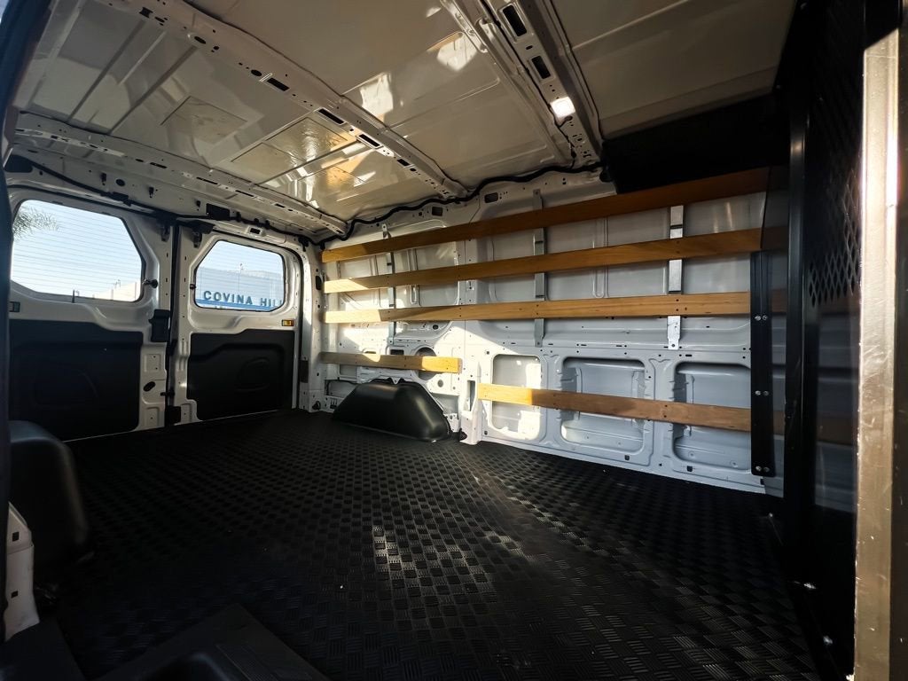 2024 Ford Transit Cargo Van T-250 130" Low Rf 9070 GVWR RWD