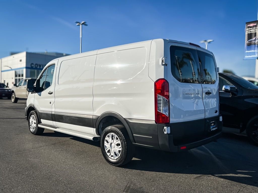 2024 Ford Transit Cargo Van T-250 130" Low Rf 9070 GVWR RWD
