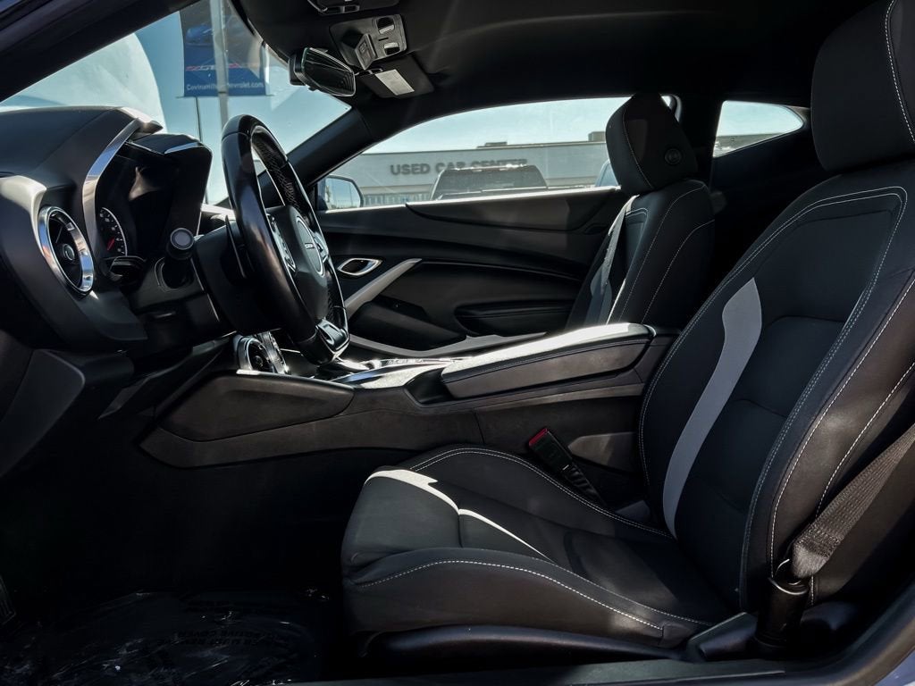 2023 Chevrolet Camaro 1LT