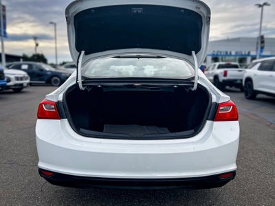 2022 Chevrolet Malibu LS