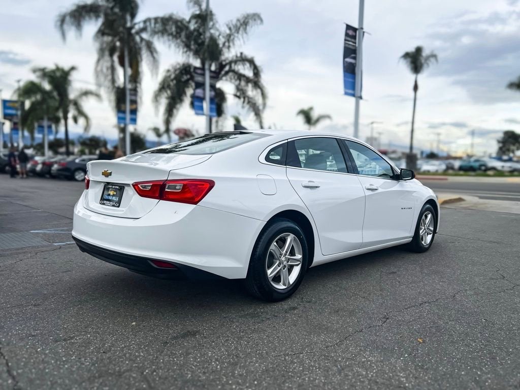 2022 Chevrolet Malibu LS