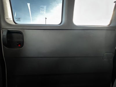 2023 Chevrolet Express Passenger LS