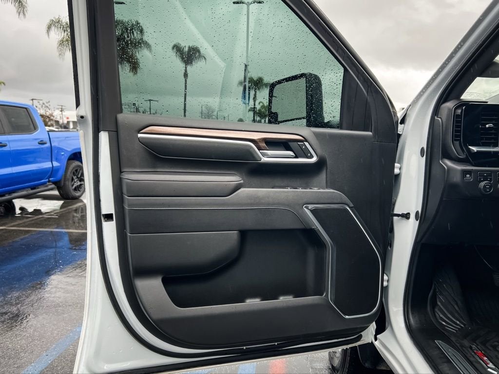 2025 Chevrolet Silverado 2500HD LT