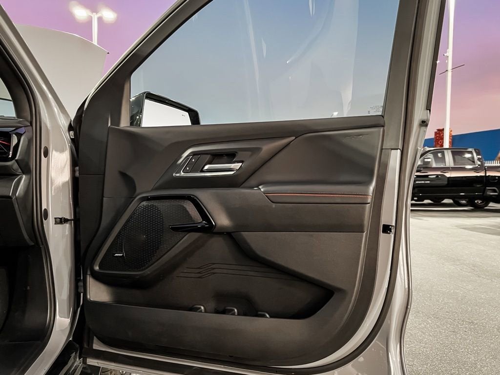 2025 Chevrolet Silverado EV Max Range RST