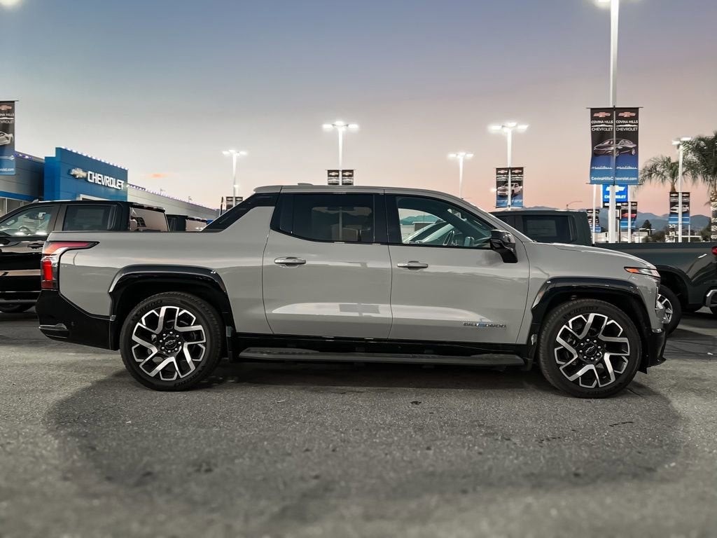 2025 Chevrolet Silverado EV Max Range RST