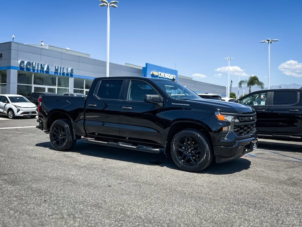 2024 Chevrolet Silverado 1500 Custom
