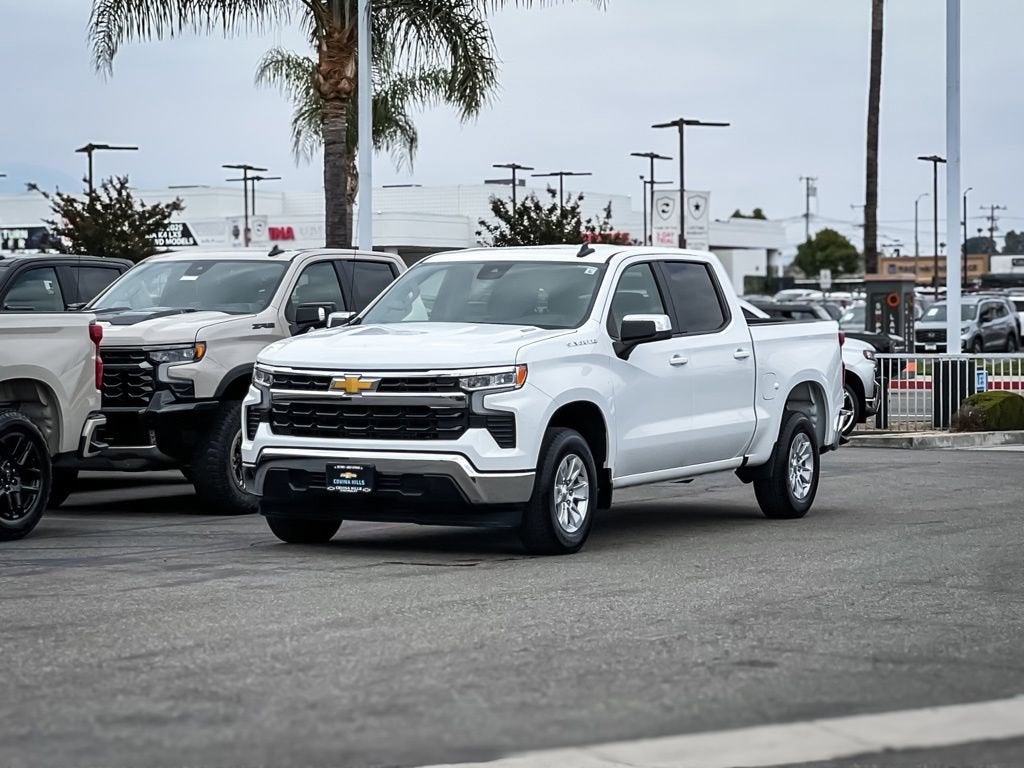 2025 Chevrolet Silverado 1500 LT