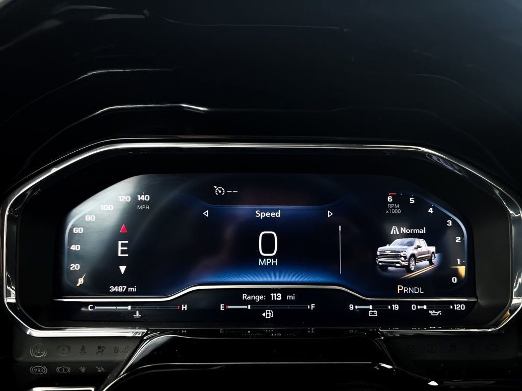 2025 Chevrolet Silverado 1500 LT