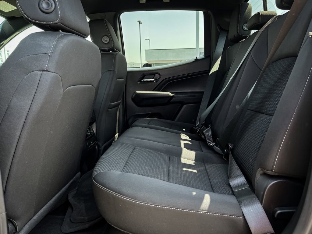 2024 Chevrolet Colorado 2WD LT