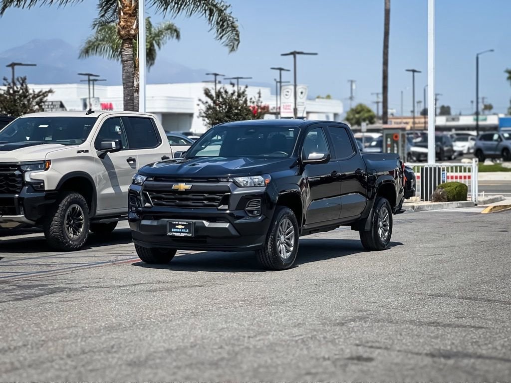 2024 Chevrolet Colorado 2WD LT