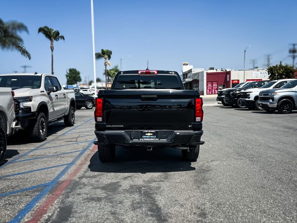 2024 Chevrolet Colorado 2WD LT