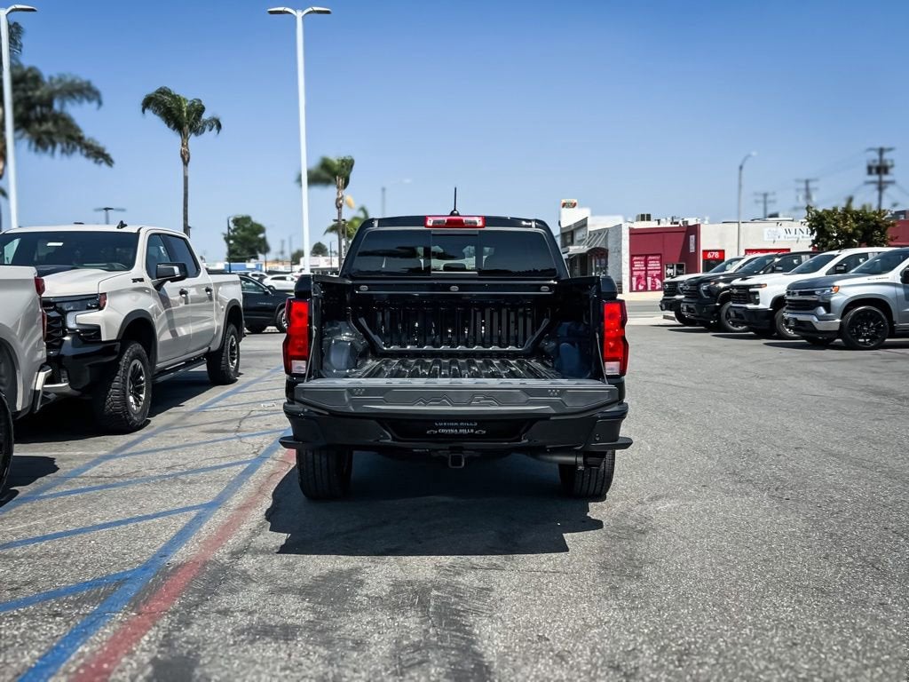 2024 Chevrolet Colorado 2WD LT