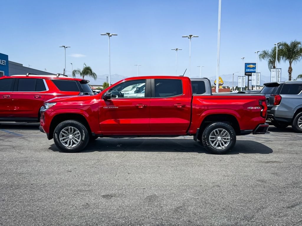 2024 Chevrolet Colorado 4WD LT