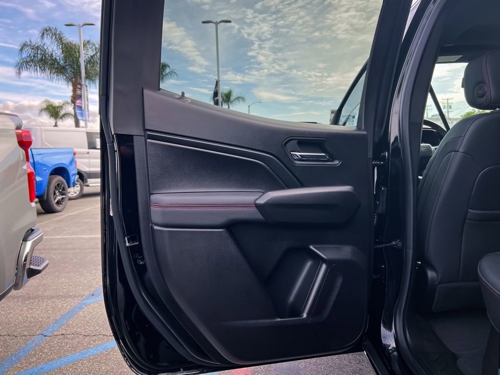 2024 Chevrolet Colorado 4WD Z71