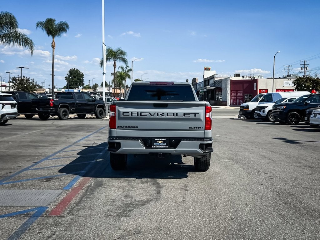 2024 Chevrolet Silverado 1500 Custom