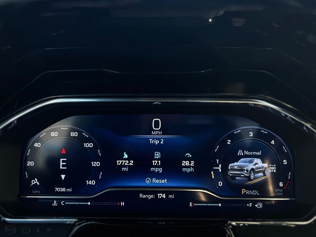 2025 Chevrolet Silverado 1500 LT