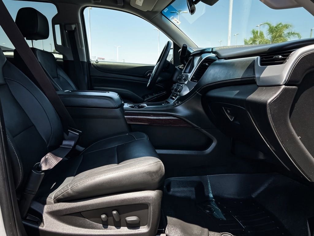 2017 GMC Yukon XL SLT