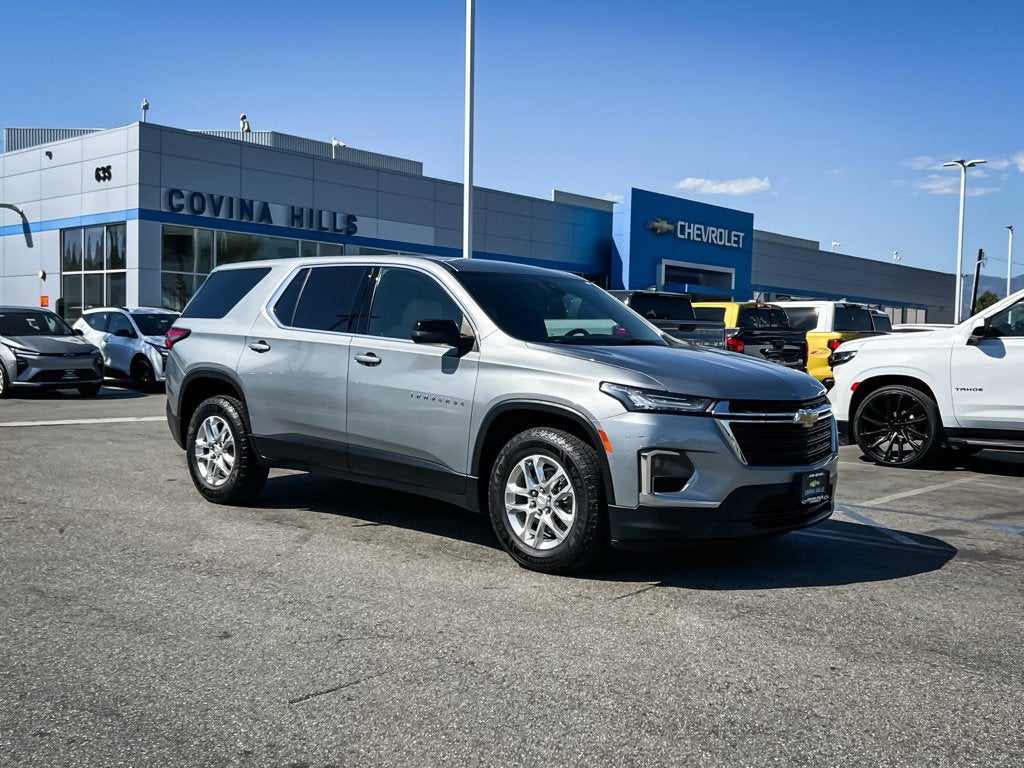 2023 Chevrolet Traverse LS