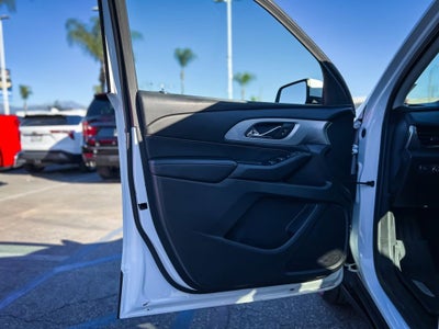 2021 Chevrolet Traverse LT Cloth