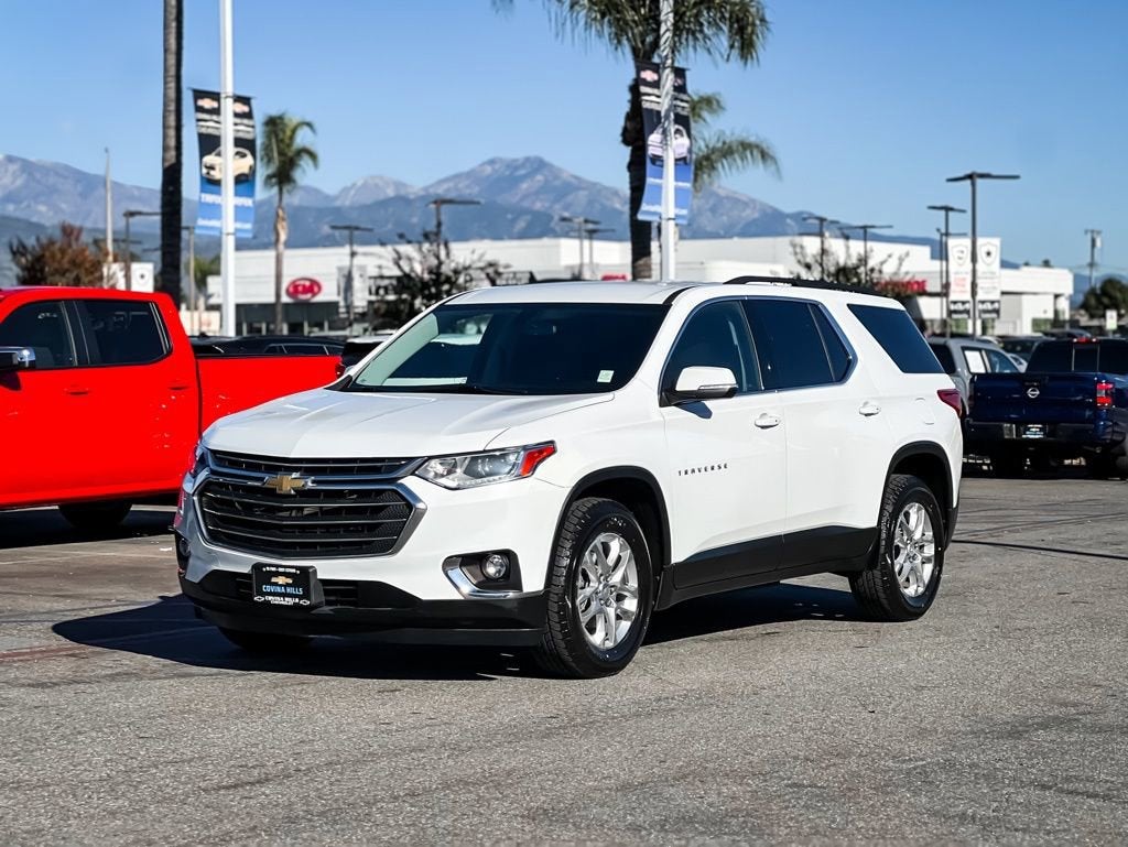 2021 Chevrolet Traverse LT Cloth